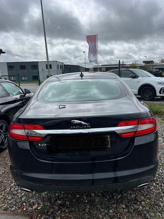 Gebraucht Jaguar XF 241 PS (177 kW) 2015 Schwarz Limousine