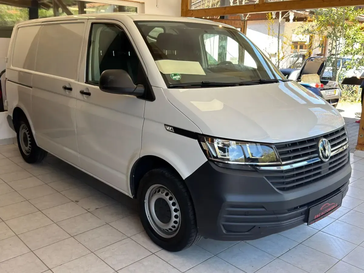 Gebraucht VW Transporter 110 PS (80 kW) 2020 Weiß Van