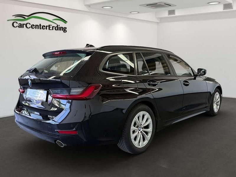 Gebraucht BMW 318 150 PS (110 kW) 2022 Schwarz ii Kombi