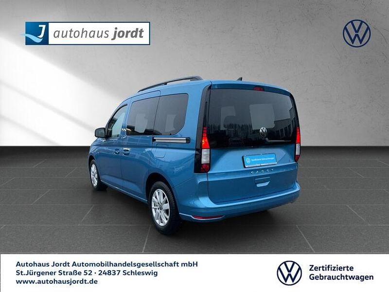 Gebraucht VW Caddy Basis 122 PS (89 kW) 2023 Grau Van / Kleinbus