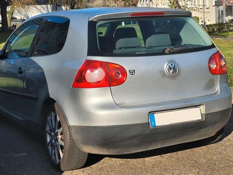 Gebraucht VW ID.5 75 PS (55 kW) 2004 Silber