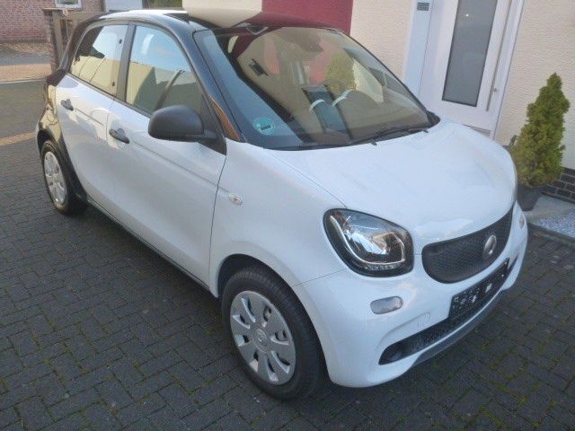 Gebraucht Smart ForFour Passion 71 PS (52 kW) 2015 Weiß Kleinwagen