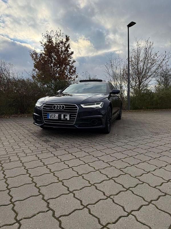 Gebraucht Audi A6 Ambiente 272 PS (200 kW) 2019 Blau Kombi