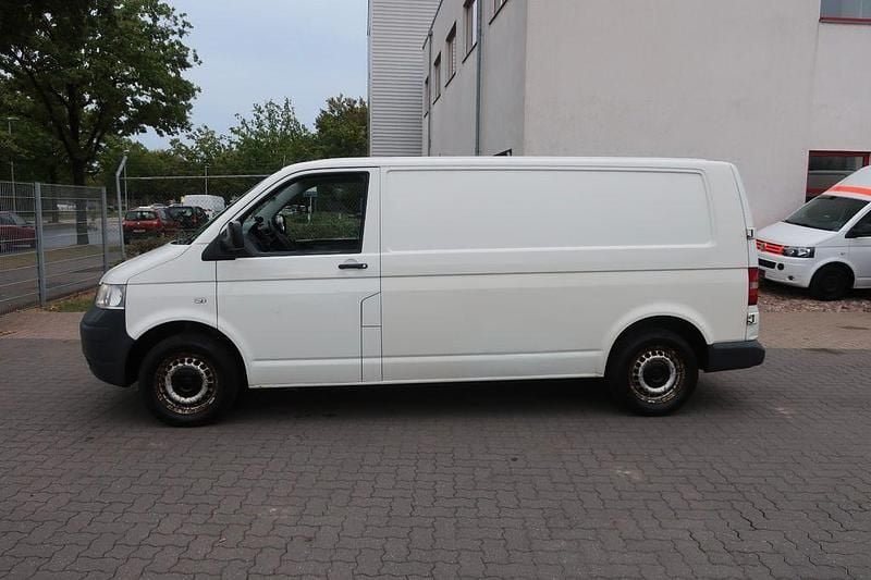 Gebraucht VW T5 131 PS (96 kW) 2009 Grau Van