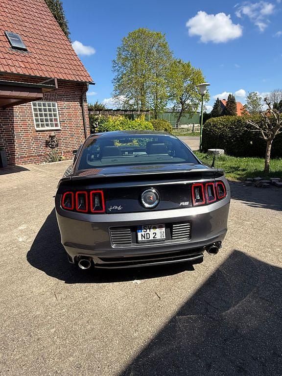 Second-hand Ford Mustang 309 CP (227 kW) 2014 Gri