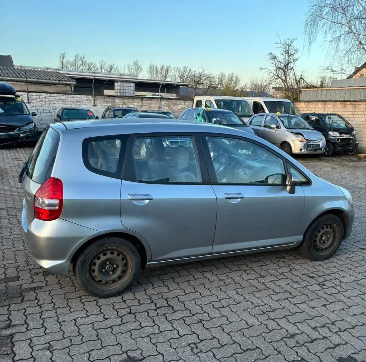 Gebraucht Honda Jazz 90 PS (66 kW) 2005 Grau Kleinwagen