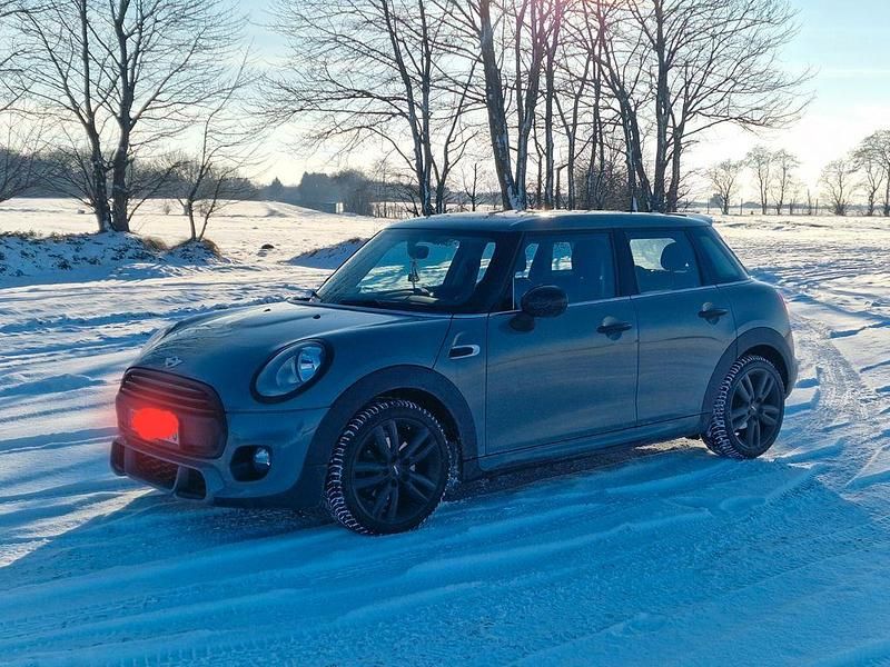 Gebraucht Mini ONE 102 PS (75 kW) 2019 Grau Kleinwagen
