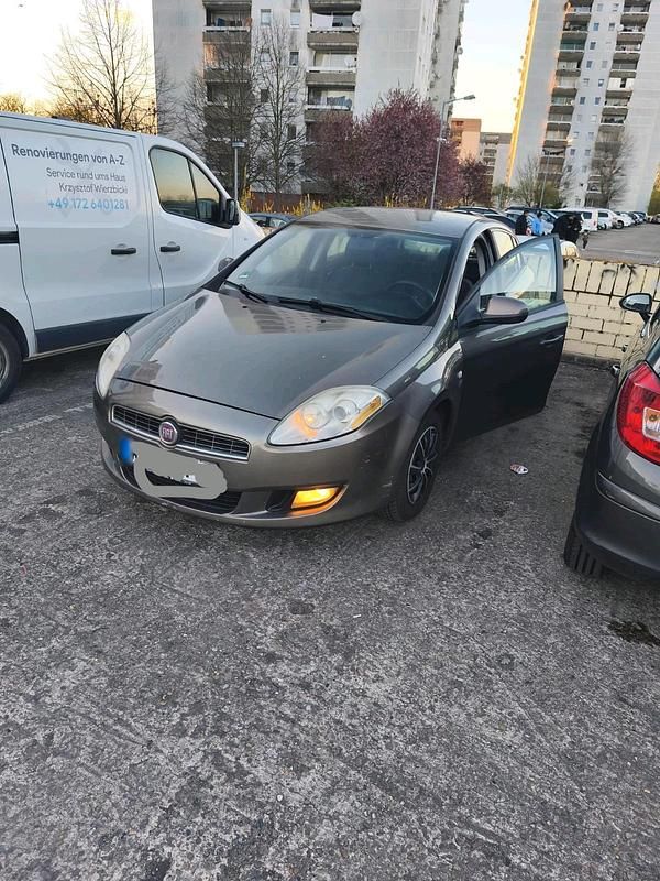 Gebraucht Fiat Bravo 111 PS (81 kW) 2007 Grün Kleinwagen