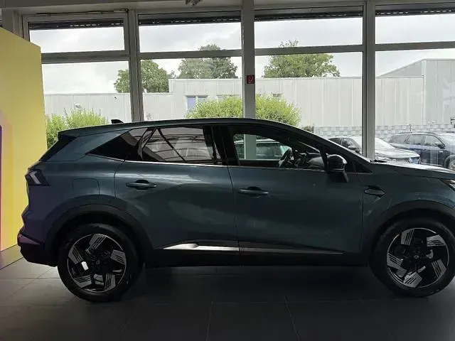 Neu Renault Symbioz Techno 140 PS (102 kW) 2025 SUV