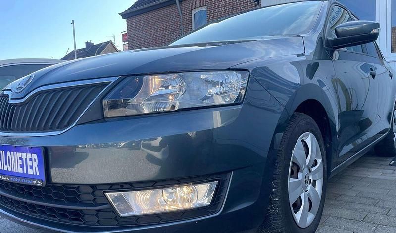 Gebraucht Skoda Rapid Ambition 90 PS (66 kW) 2017 Quarzgrau metallic Kleinwagen