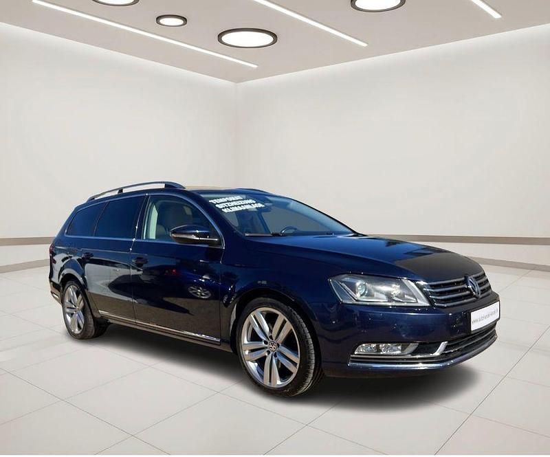 Gebraucht VW Passat Highline 211 PS (155 kW) 2011 Night blue metallic Kombi