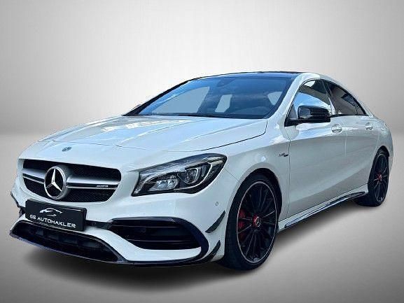 Weiß Gebraucht 2017 Mercedes CLA45 AMG AMG Limousine | 32.999 € (Fairer Preis) - Bild 1/4
