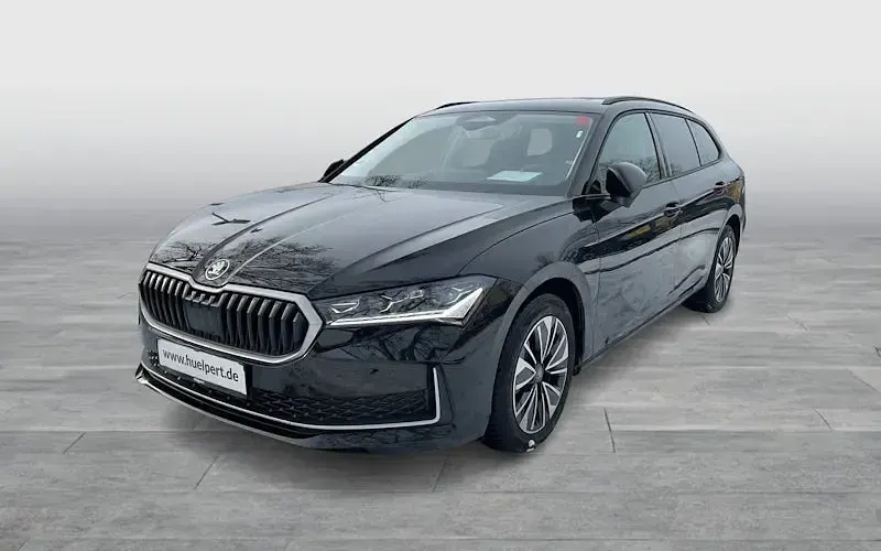 Używany Skoda Superb Selection 150 KM (110 kW) 2025 Czarny Kombi
