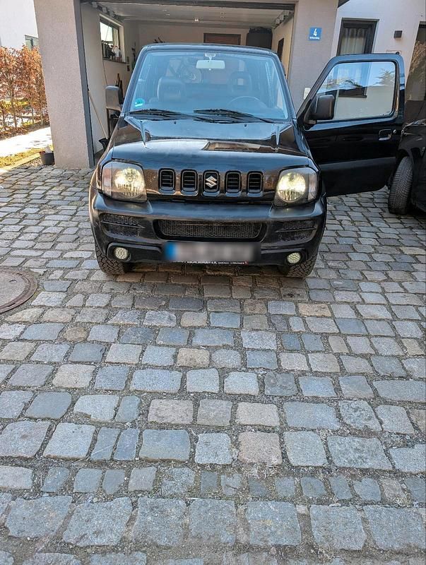 Schwarz Gebraucht 2008 Suzuki Jimny SUV | 13.500 € - Bild 1/4