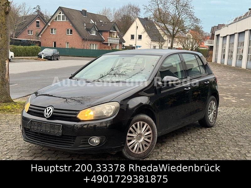 Schwarz Gebraucht 2011 VW Golf VI Trendline Kleinwagen | 2.499 € (Superpreis) - Bild 1/4