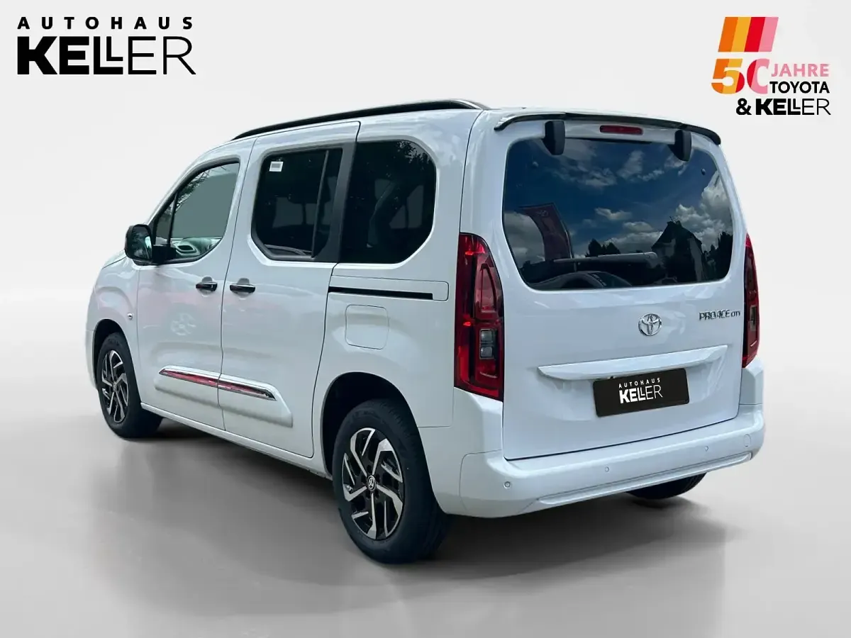 Neu Toyota Proace Verso 110 PS (80 kW) 2026 Icy white Van / Kleinbus