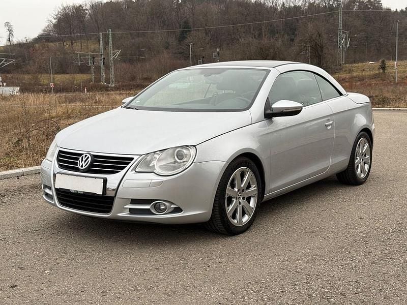 Gebraucht VW Eos 160 PS (117 kW) 2009 Silber Cabrio