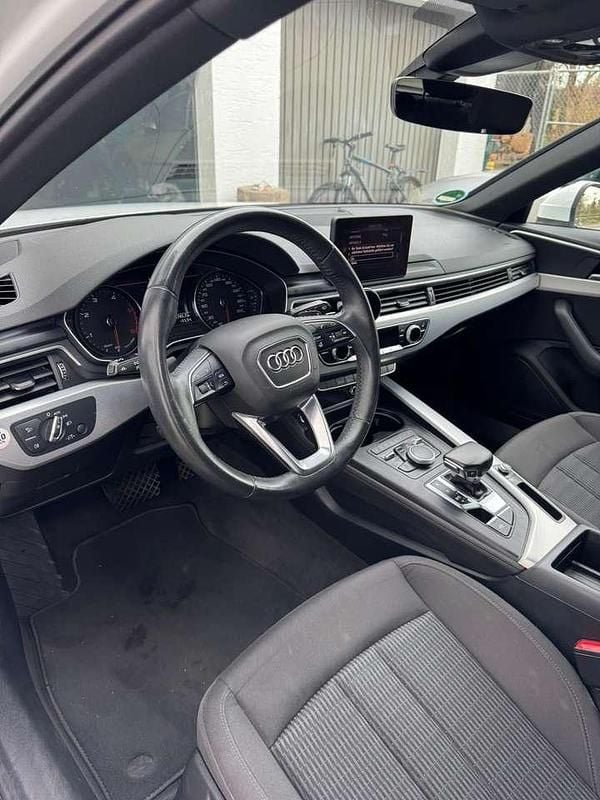 Gebraucht Audi A4 Attraction 204 PS (150 kW) 2019 Kombi