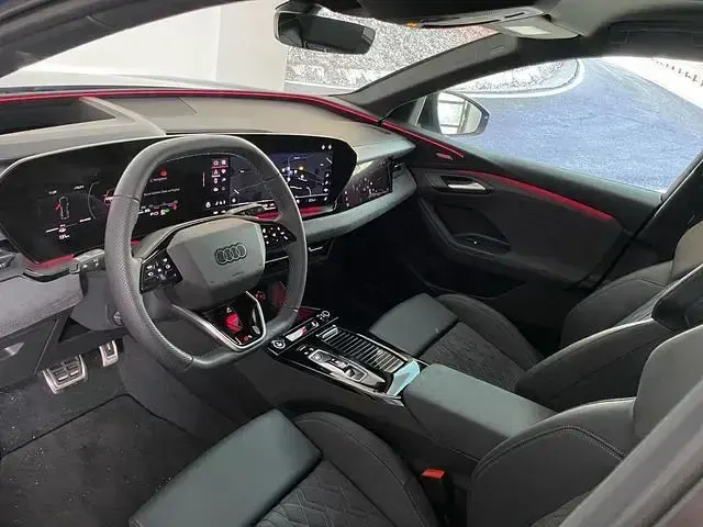 Gebraucht Audi e-tron Edition .1 225 kW (306 PS) 2025 SUV