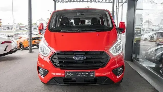 Gebraucht Ford Transit Custom 105 PS (77 kW) 2018 Rot Van / Kleinbus