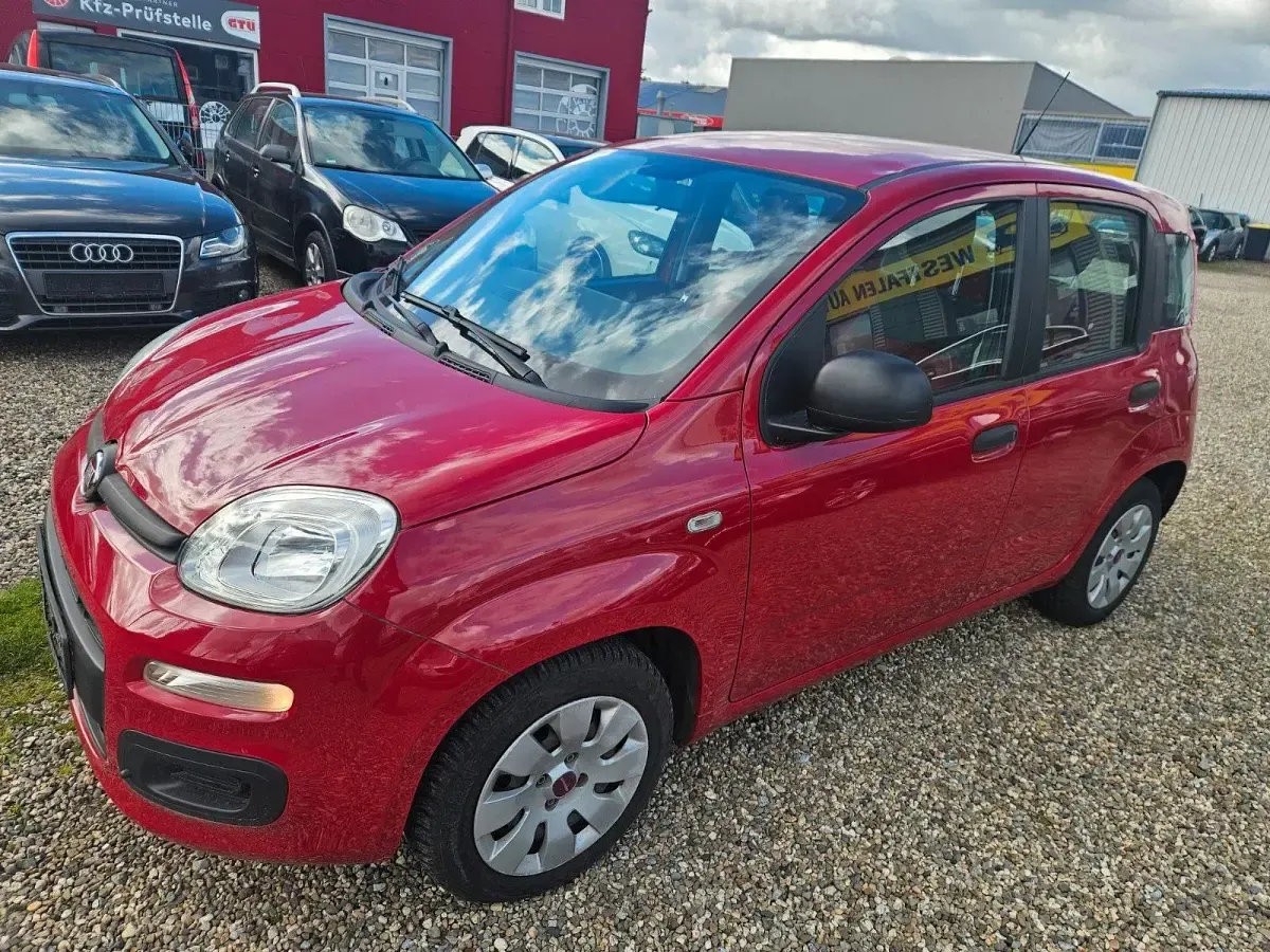 Gebraucht Fiat Panda Pop 69 PS (50 kW) 2015 Rot Kleinwagen