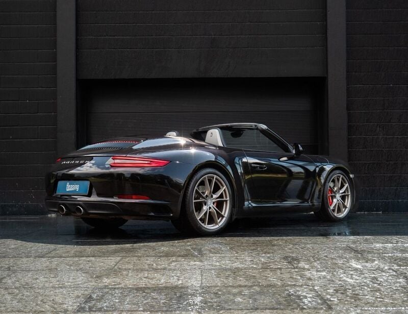 Gebraucht Porsche 911 Carrera S Cabriolet 420 PS (308 kW) 2016 Schwarz Cabrio