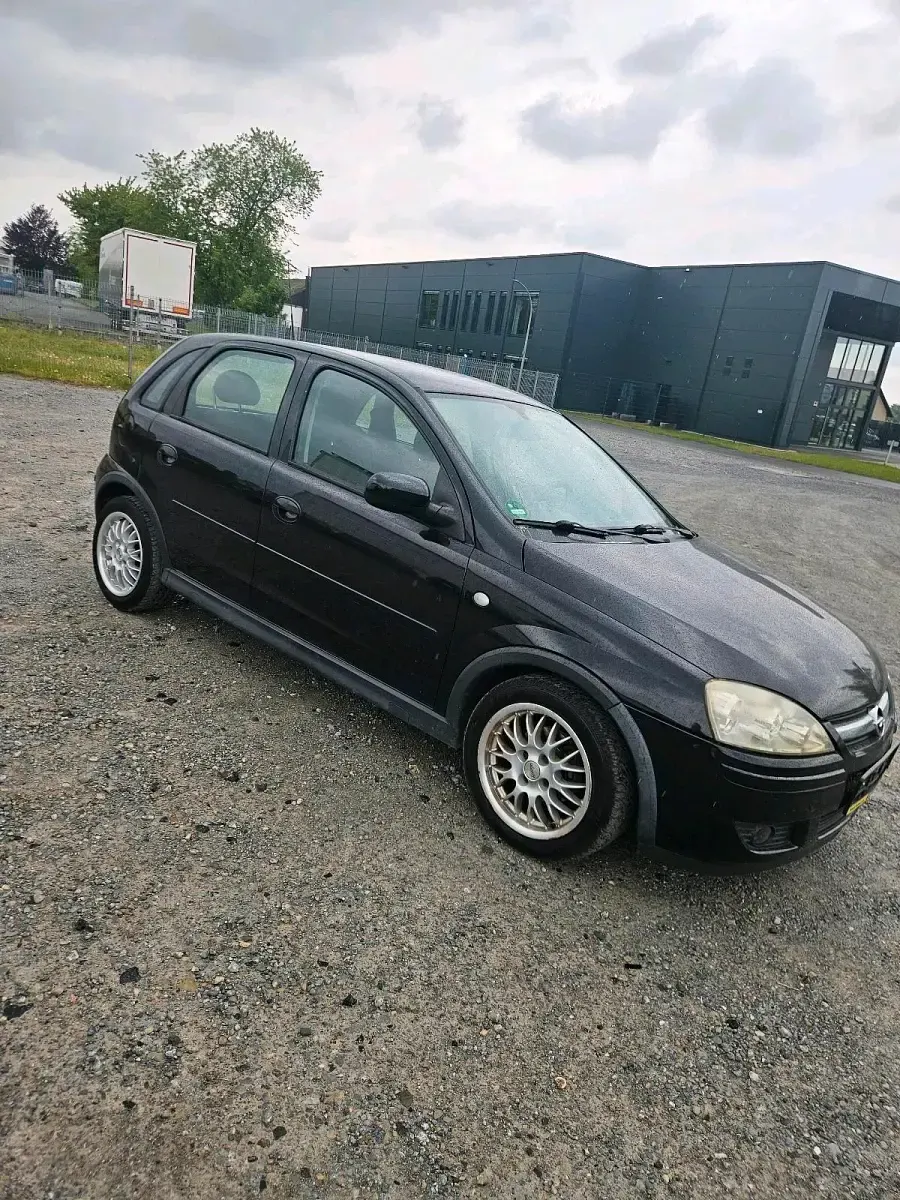 Gebraucht Opel Corsa 80 PS (58 kW) 2005 Schwarz Kleinwagen