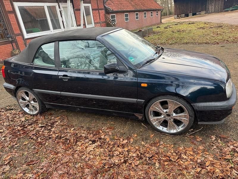 Gebraucht VW Golf Cabriolet 101 PS (74 kW) 1997 Blau Cabrio