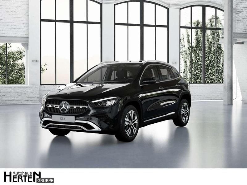 Schwarz Gebraucht 2025 Mercedes GLA250 SUV | 42.400 € (Guter Preis) - Bild 1/3