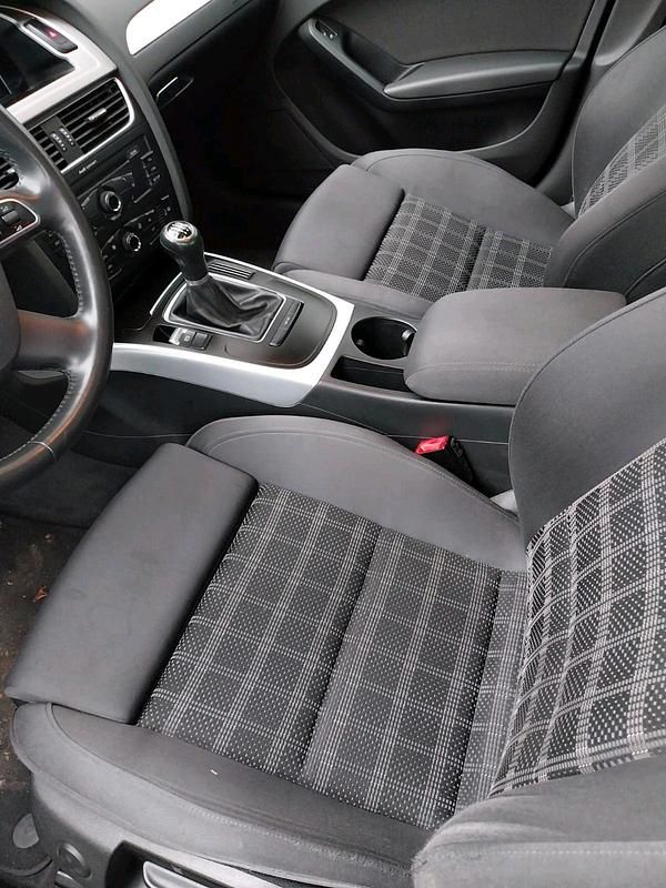 Gebraucht Audi A4 160 PS (117 kW) 2009 Blau Limousine