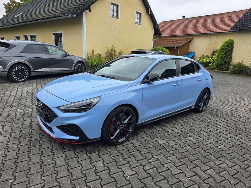 Performance blue / sol Gebraucht 2021 Hyundai i30 N Performance Coupé | 25.800 € (Fairer Preis) - Bild 1/4