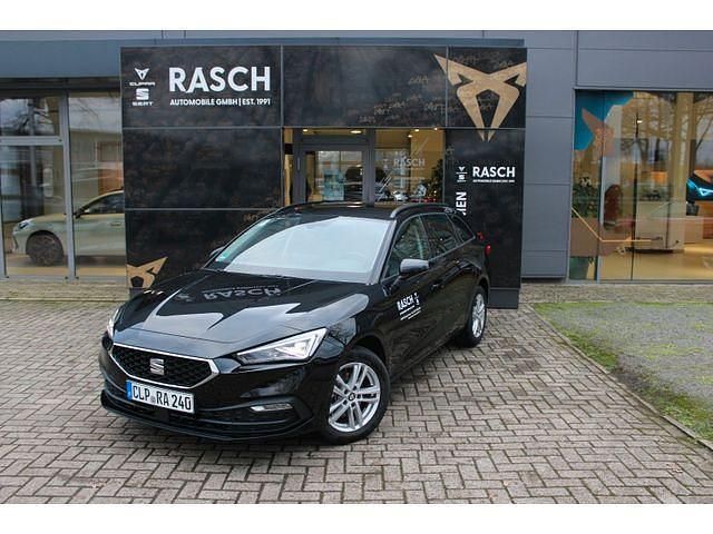 Black (metallic) Gebraucht 2024 Seat Leon Style Kombi | 33.900 € (Teuer) - Bild 1/4