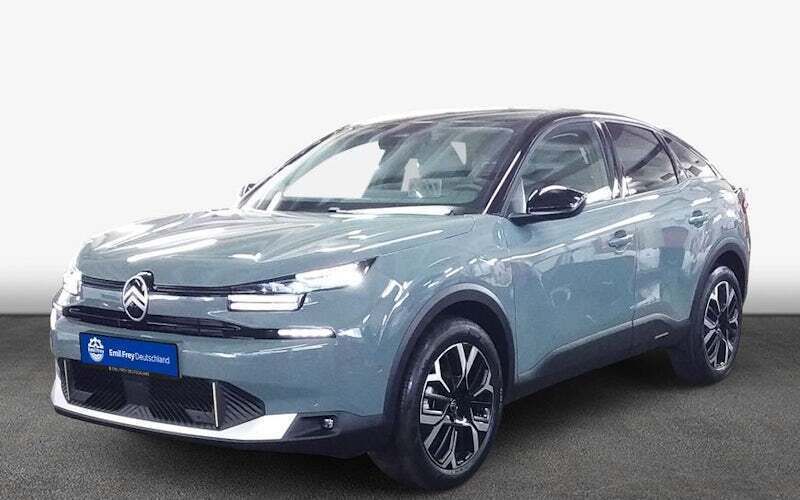 Manhattangrün Neu 2025 Citroën C4 PureTech Limousine | 28.904 € - Bild 1/4