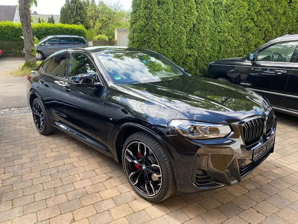 Gebraucht BMW X4 Performance 340 PS (250 kW) 2025 Schwarz SUV