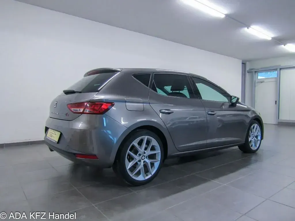 Gebraucht Seat Leon FR 150 PS (110 kW) 2016 Technic grey Limousine