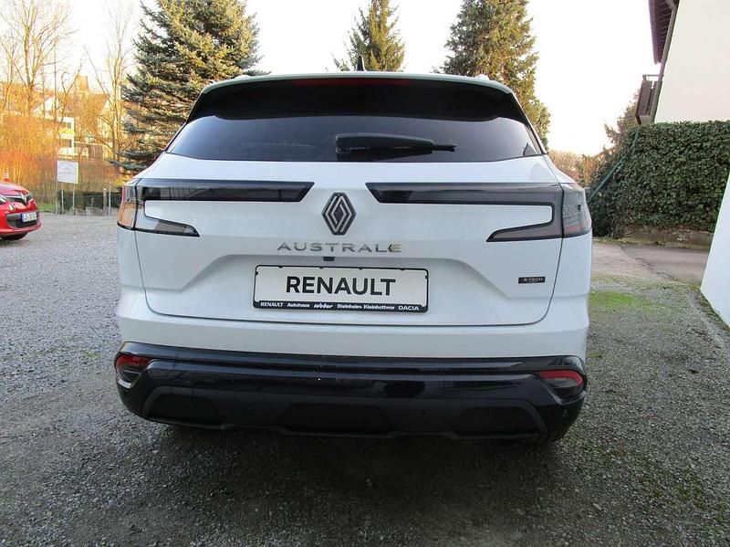 Gebraucht Renault Austral Techno 199 PS (146 kW) 2023 Perlmuttweiß SUV