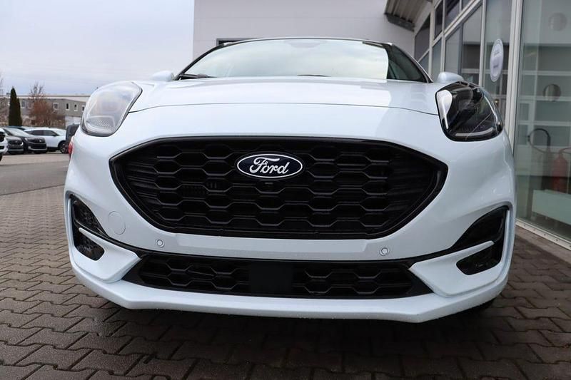 Gebraucht Ford Puma ST-Line 125 PS (91 kW) 2025 Frozen white SUV
