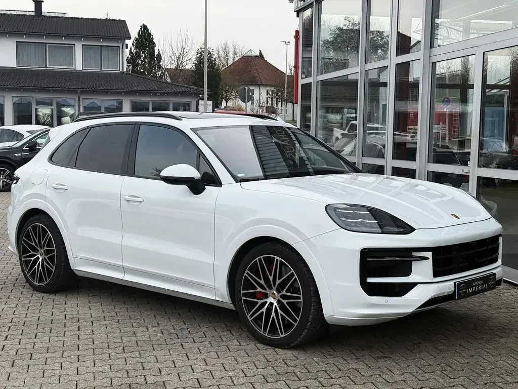 Gebraucht Porsche Cayenne 475 PS (349 kW) 2024 Weiß SUV
