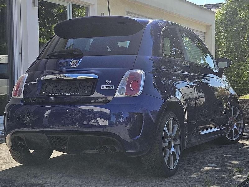 Gebraucht Abarth 595 Custom 140 PS (102 kW) 2016 Blau metallic Kleinwagen