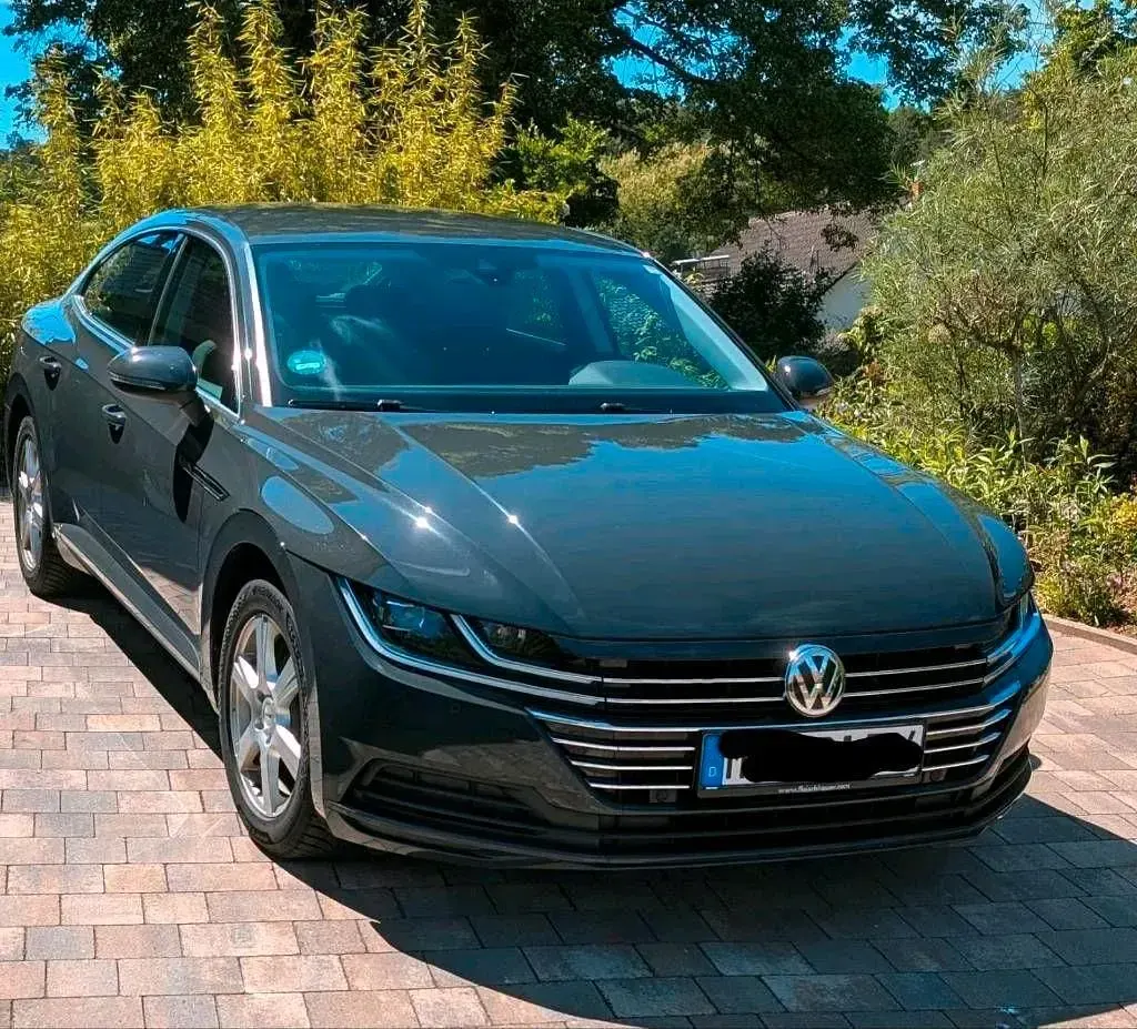 Gebraucht VW Arteon 150 PS (110 kW) 2019 Grau Kleinwagen