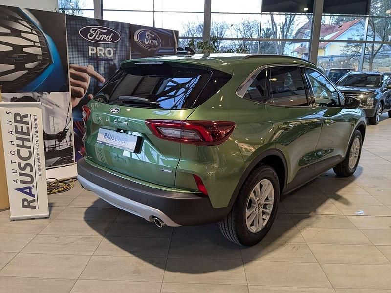 Gebraucht Ford Kuga Titanium 179 PS (131 kW) 2026 Burstinggreen metallic SUV