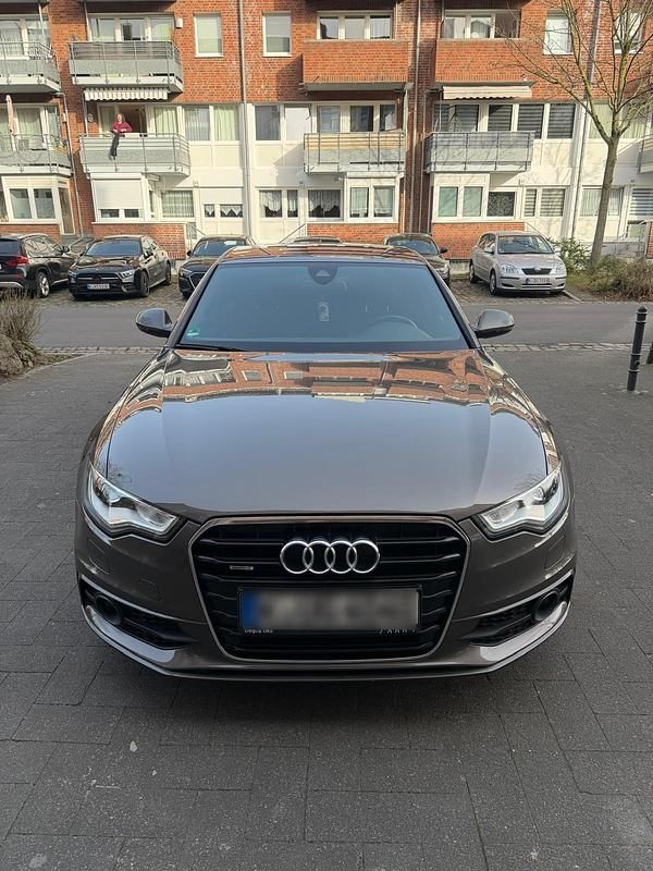 Używany Audi A6 S-Line 245 KM (180 kW) 2014 Brązowy Sedan/Limuzyna