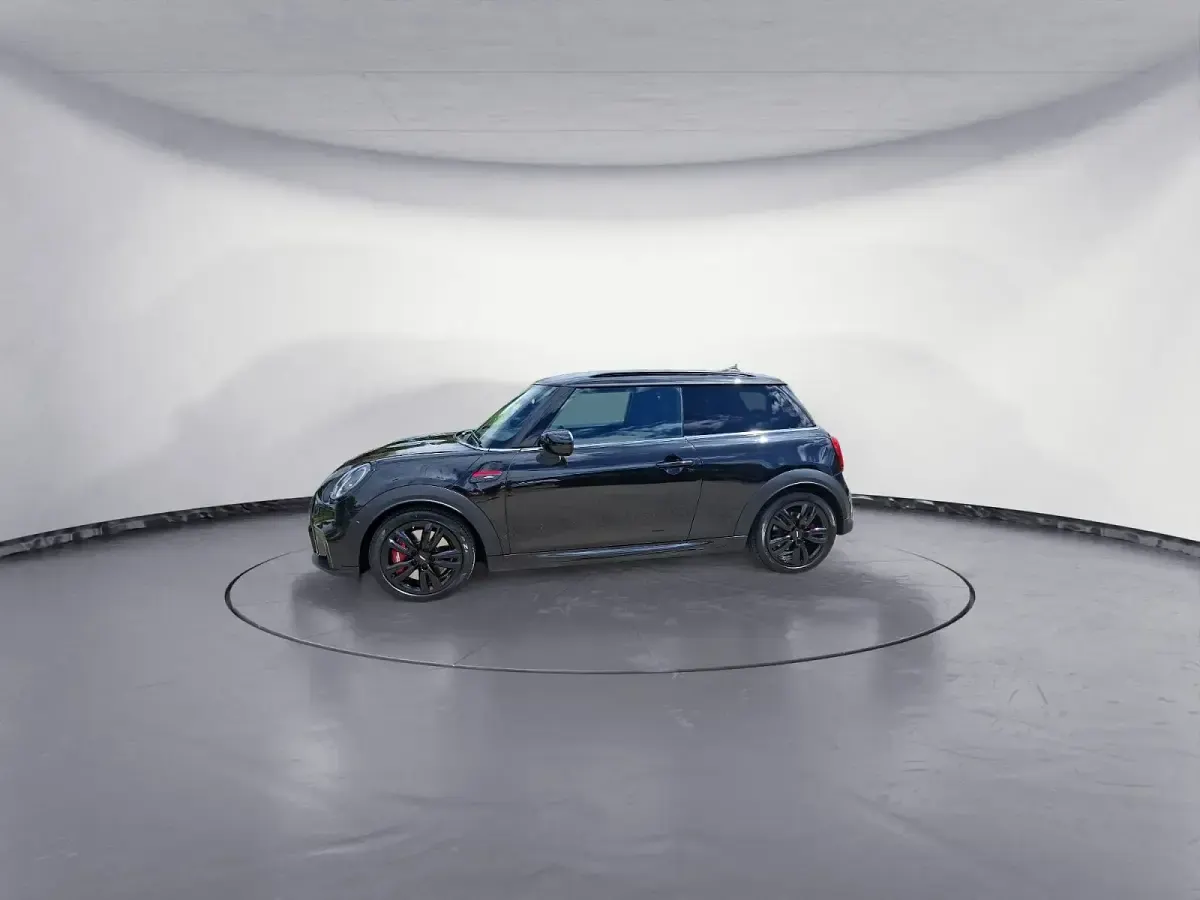 Gebraucht Mini John Cooper Works 231 PS (169 kW) 2023 Kleinwagen