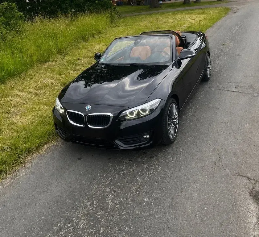Gebraucht BMW 218 136 PS (100 kW) 2018 Schwarz Cabrio