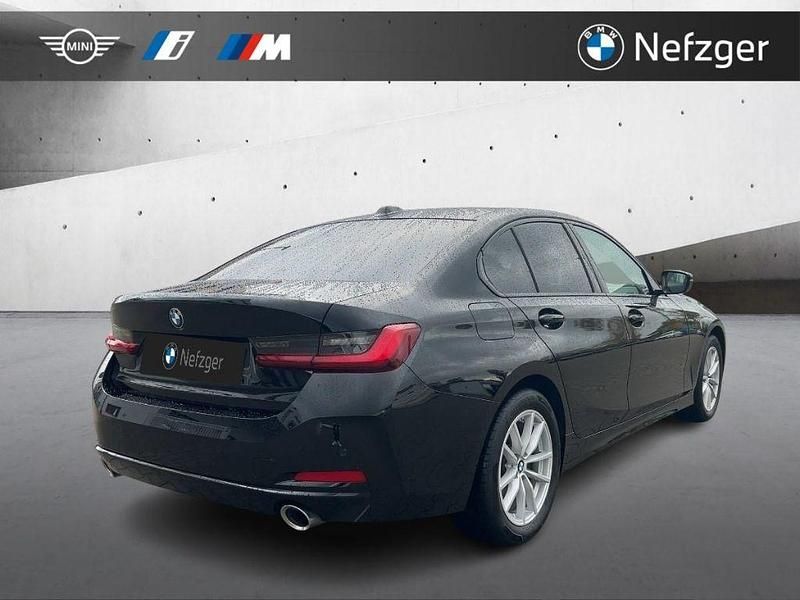 Gebraucht BMW 320 Sport Line 190 PS (139 kW) 2024 Schwarz ii Limousine