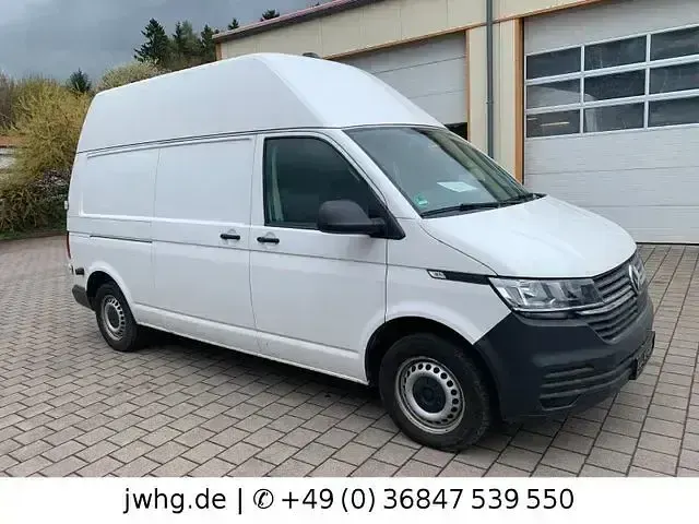 Używany VW Transporter 150 KM (110 kW) 2021 Biały Van