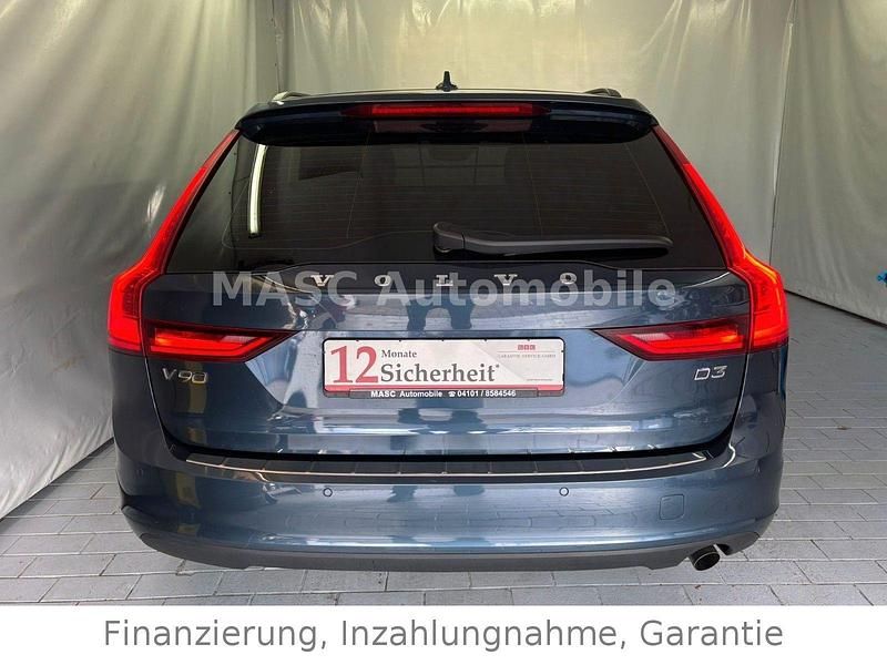 Używany Volvo V90 150 KM (110 kW) 2018 Niebieski Kombi