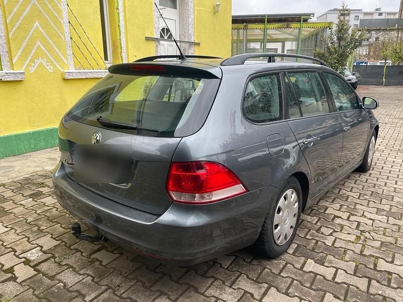 Gebraucht VW Golf V 105 PS (77 kW) 2009 Grau Kombi