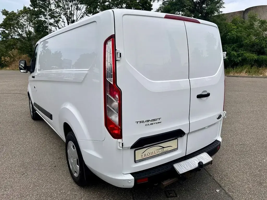 Gebraucht Ford Transit Custom Trend 131 PS (96 kW) 2021 Weiß Van / Kleinbus