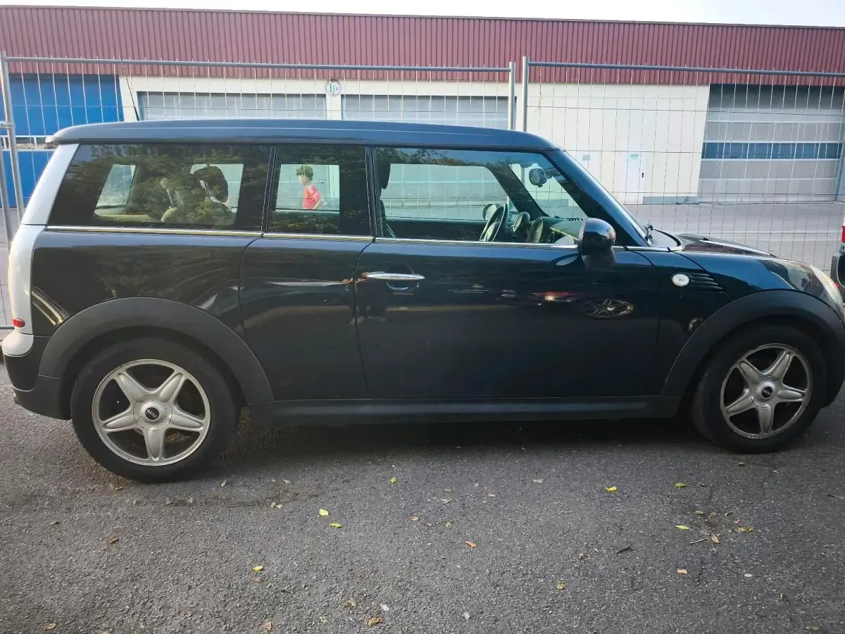Gebraucht Mini Clubman 109 PS (80 kW) 2008 Schwarz Kombi